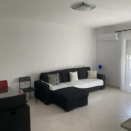 Appartement Nova 2 *