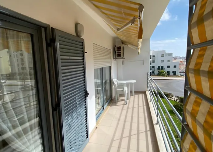 Nova 2 Armação de Pêra